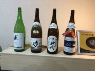 秋田産の地酒も豊富。鳥海山いいですね！